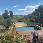 13 Personnes - 1 Hectare De Parc Naturel - Piscine 別荘